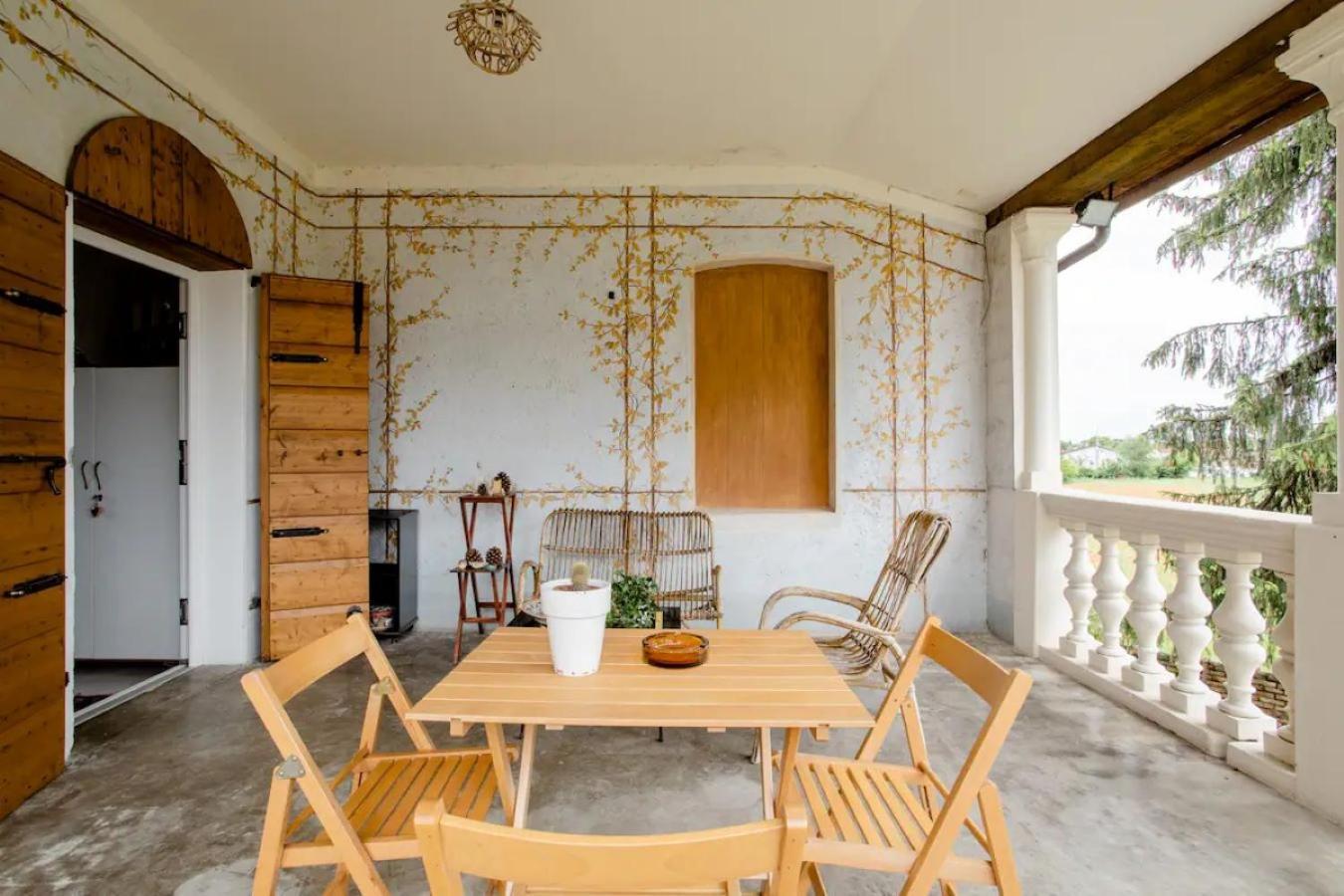 B&B Ernestine Family Home 卡内瓦 外观 照片